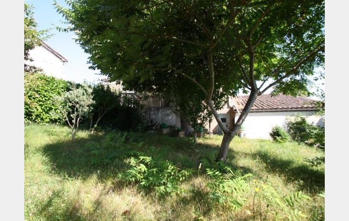 Réseau Immo-diffusion : Maison de village  DONZAC  110 m2 118 000 € 