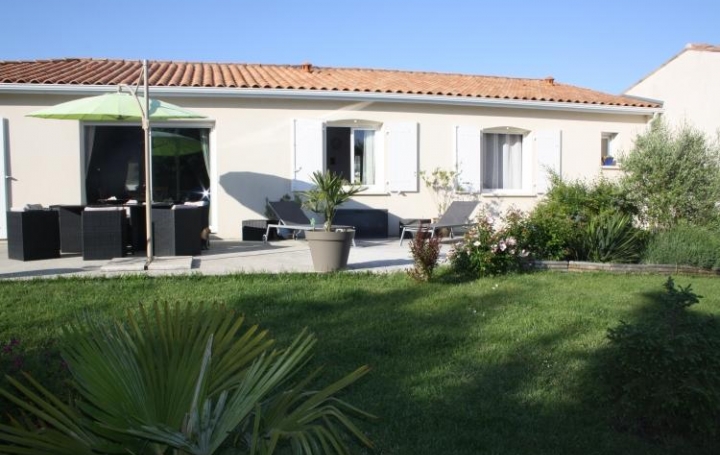 Réseau Immo-diffusion : Maison  SEMUSSAC  120 m2 246 000 € 