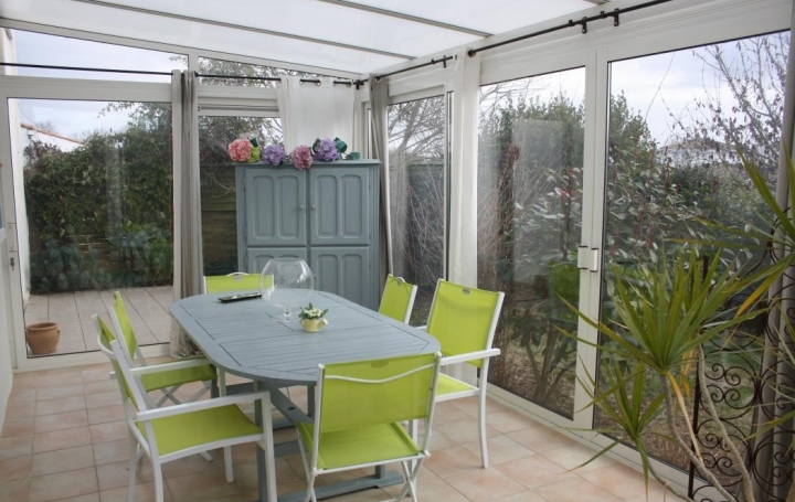 Réseau Immo-diffusion : Maison  MEDIS  110 m2 257 000 € 