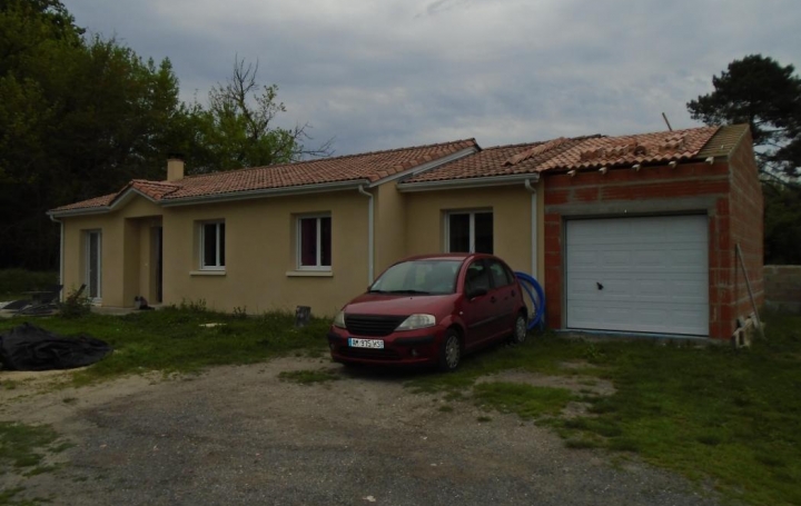 Réseau Immo-diffusion : Maison  LA BREDE  100 m2 238 000 € 