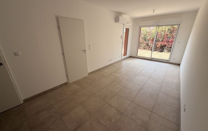 3 Pièces GARDANNE (13120)  52 m2 1 180 € 
