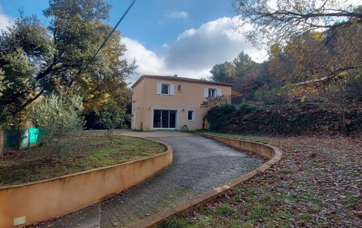 Réseau Immo-diffusion : Maison  SIMIANE-COLLONGUE  133 m2 2 300 € 