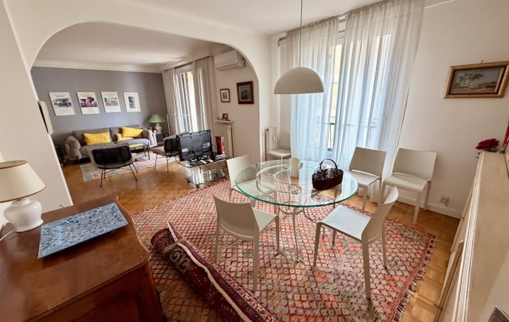 4 Pièces AIX-EN-PROVENCE (13100)  104 m2 2 200 € 