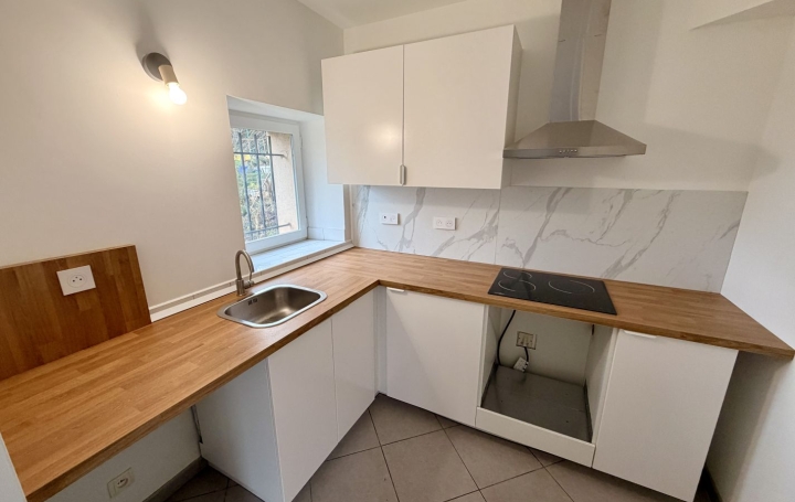 2 Pièces GARDANNE (13120)  51 m2 850 € 