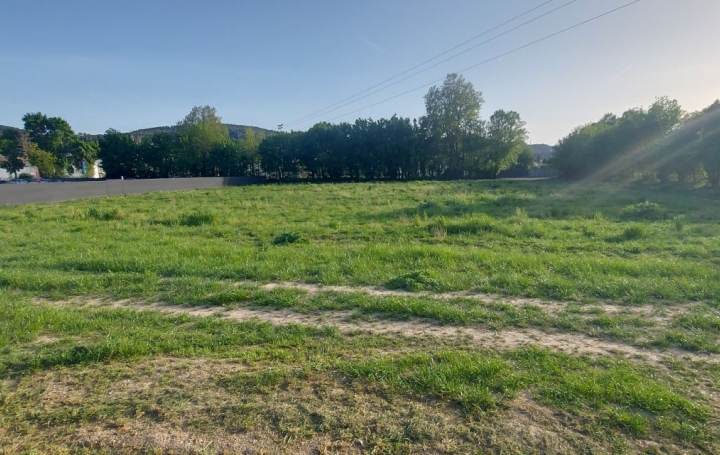 Terrain SIMIANE-COLLONGUE (13109)   4 000 € 