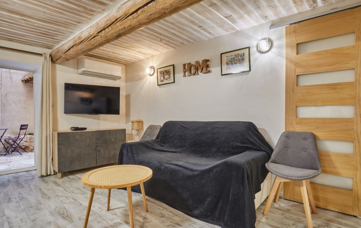 2 Pièces AIX-EN-PROVENCE (13100)  32 m2 990 € 