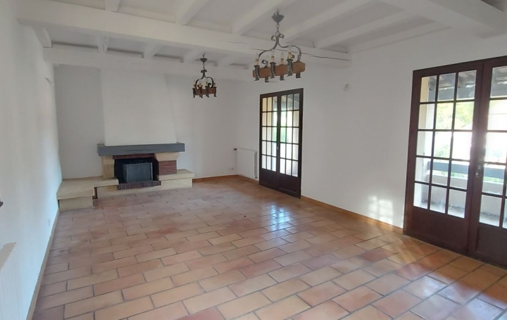 Maison BOUC-BEL-AIR (13320)  131 m2 2 100 € 