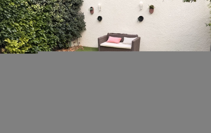 Maison LE THOLONET (13100)  86 m2 469 000 € 