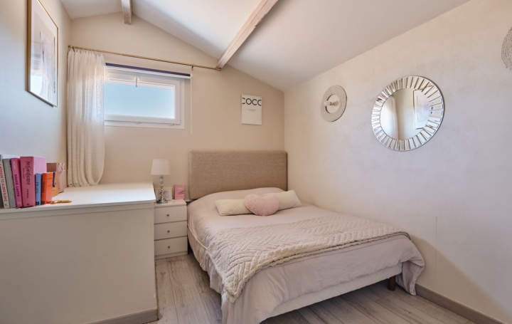 Maison SAUSSET-LES-PINS (13960)  180 m2 1 145 000 € 