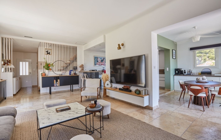 Maison SAUSSET-LES-PINS (13960)  180 m2 1 145 000 € 