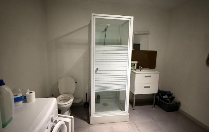 Activité commerciale SIMIANE-COLLONGUE (13109)   295 000 € 