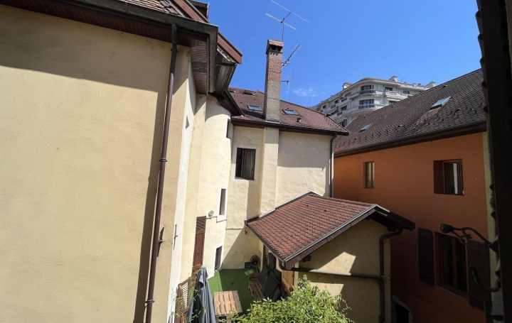 Réseau Immo-diffusion : Immeuble  ANNECY   700 000 € 