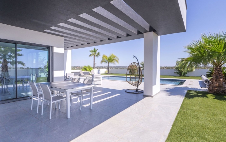 Villa PERA (8365-204)  230 m2 1 498 000 € 