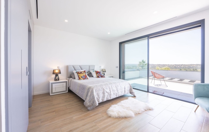 Villa PERA (8365-204)  230 m2 1 498 000 € 