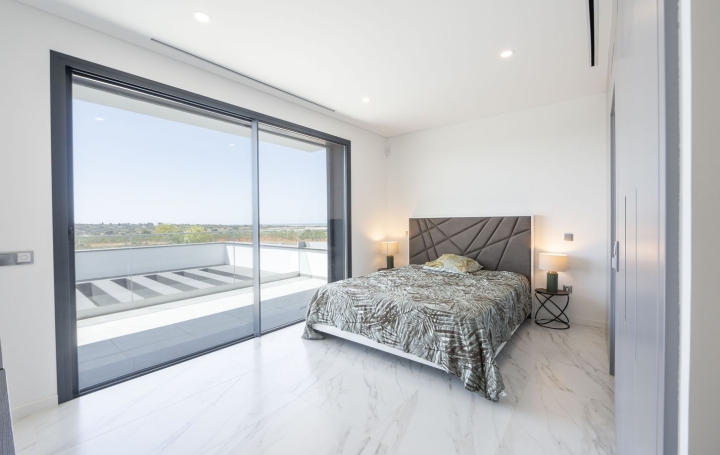 Villa PERA (8365-204)  230 m2 1 498 000 € 