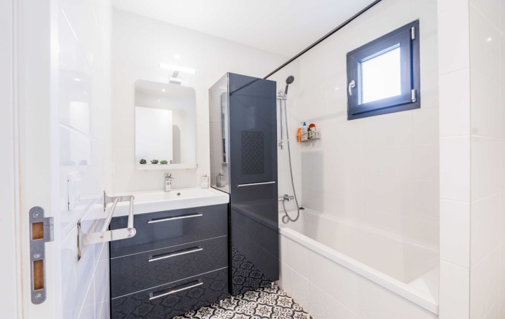 4 Pièces EPAGNY-METZ-TESSY (74330)  85 m2 480 000 € 