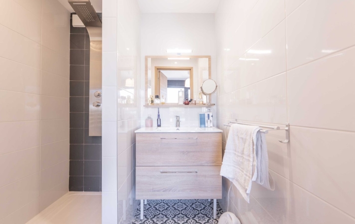 4 Pièces EPAGNY-METZ-TESSY (74330)  85 m2 480 000 € 