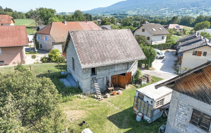 Maison CUSY (74540)  160 m2 275 000 € 