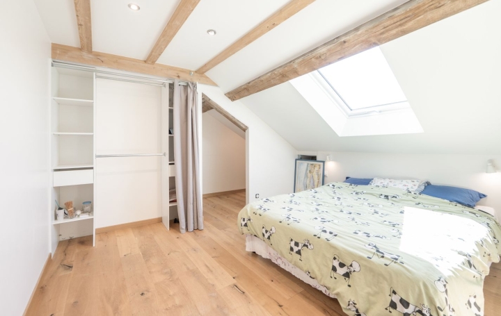 4 Pièces ANNECY (74000)  105 m2 560 000 € 