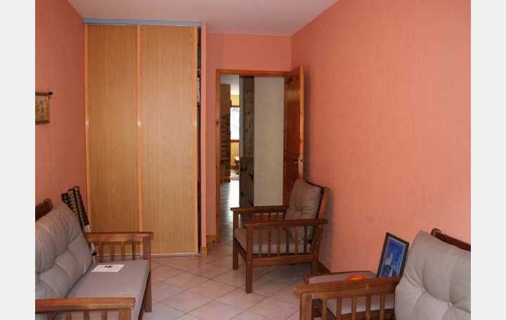 Réseau Immo-diffusion : Maison  SEYTHENEX  90 m2 205 000 € 