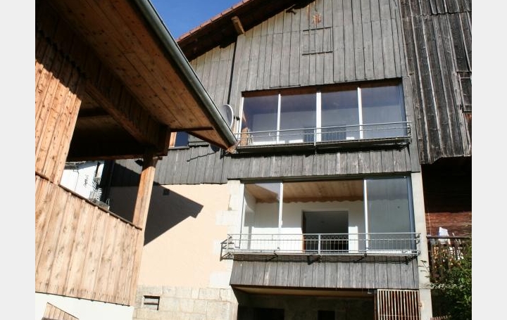 Réseau Immo-diffusion : Appartement P2  LES VILLARDS-SUR-THONES  42 m2 168 000 € 