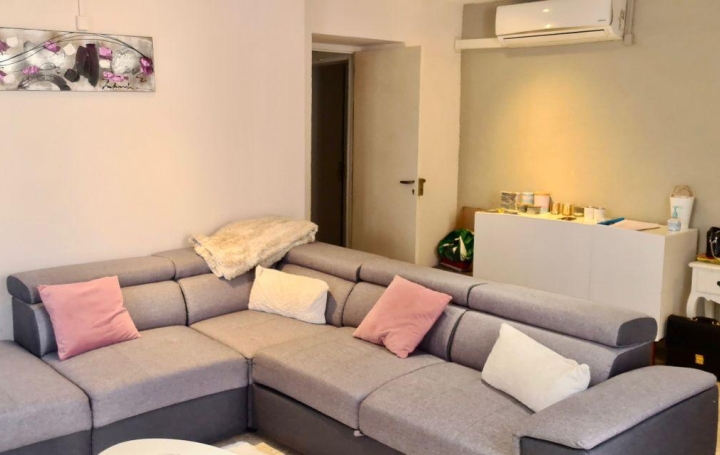 Réseau Immo-diffusion : Appartement P4  CLERMONT-L'HERAULT  92 m2 100 000 € 