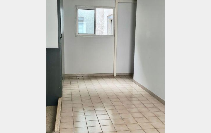 Immeuble LE GRAU-DU-ROI (30240)  270 m2 795 000 € 