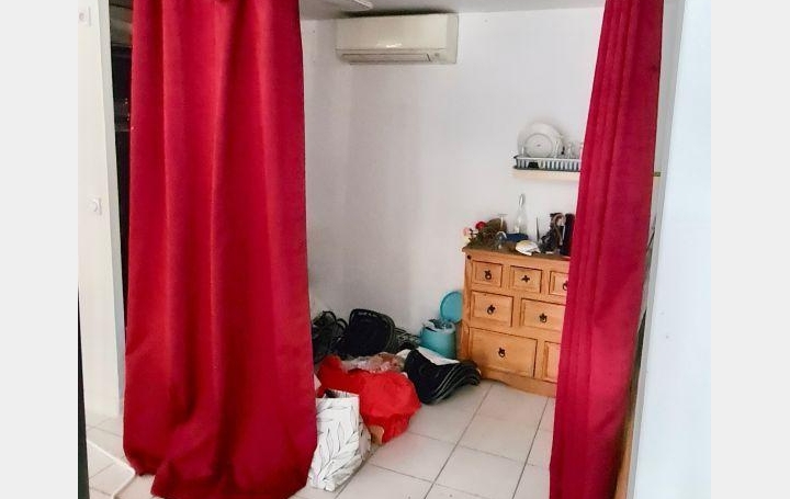 Local commercial LE GRAU-DU-ROI (30240)  55 m2 262 500 € 