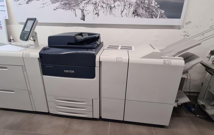 Activité commerciale MARSEILLE (13006)  150 m2 112 000 € 