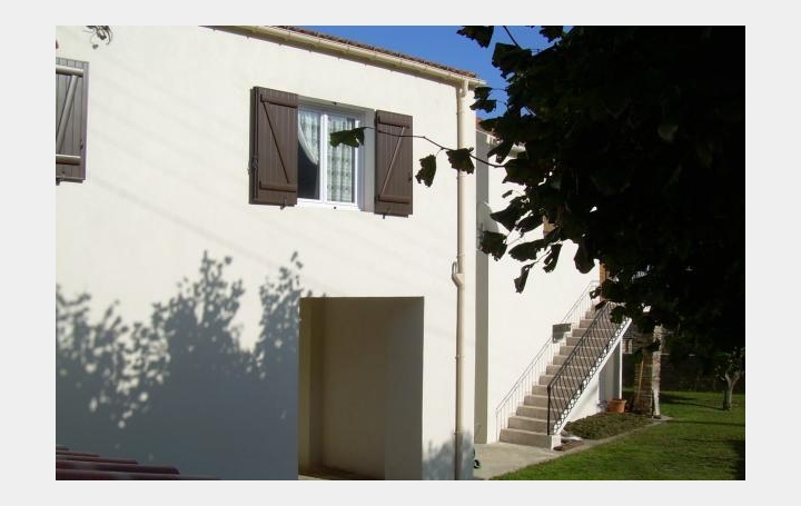 Réseau Immo-diffusion : Maison  MERIA  132 m2 23 000 € 