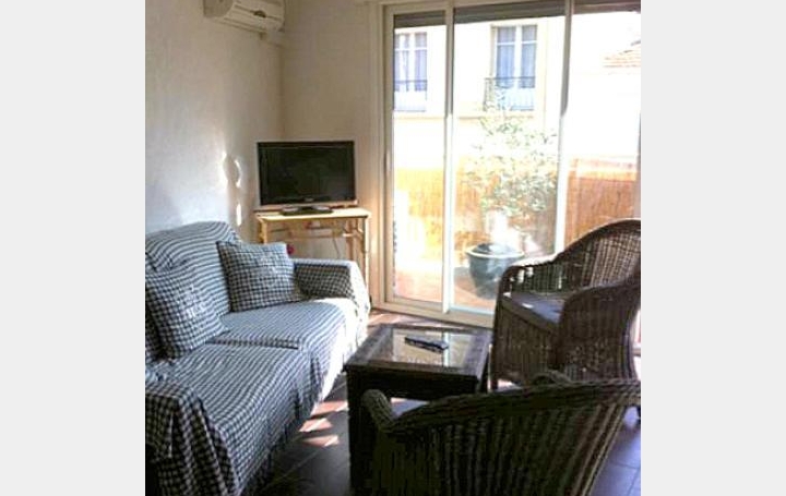 Réseau Immo-diffusion : Appartement P2  SAINT-RAPHAEL  55 m2 30 000 € 