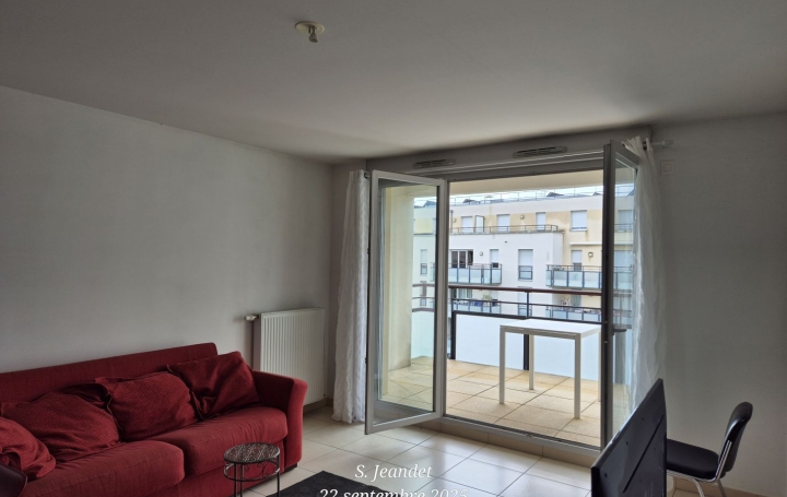 3 Pièces FERNEY-VOLTAIRE (01210)  60 m2 1 780 € 