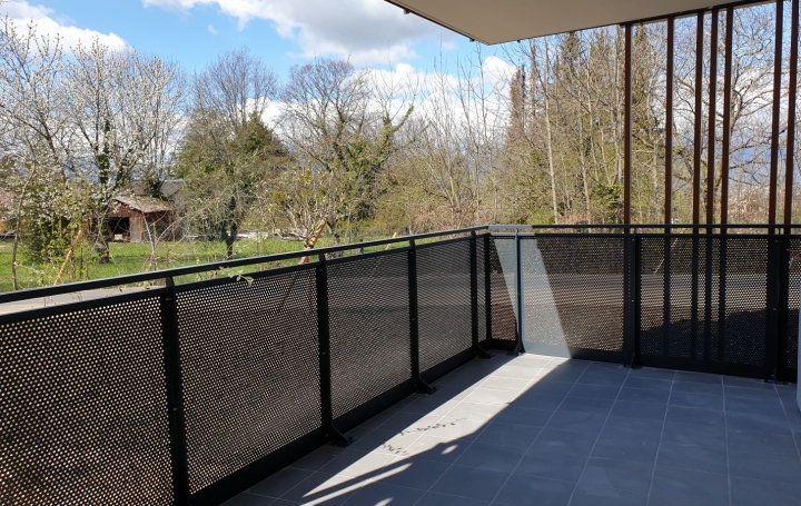 3 Pièces SAINT-JULIEN-EN-GENEVOIS (74160)  62 m2 1 321 € 