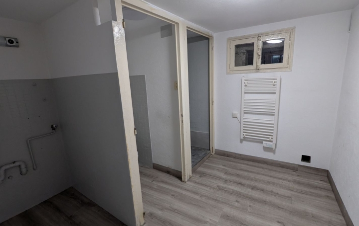 5 Pièces CHALLEX (01630)  164 m2 340 000 € 