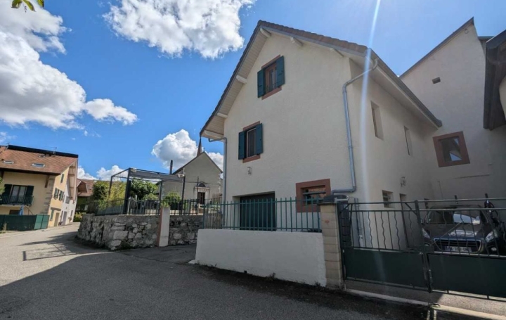 Maison VULBENS (74520)  236 m2 735 000 € 