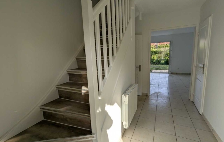 Maison COLLONGES (01550)  104 m2 440 000 € 