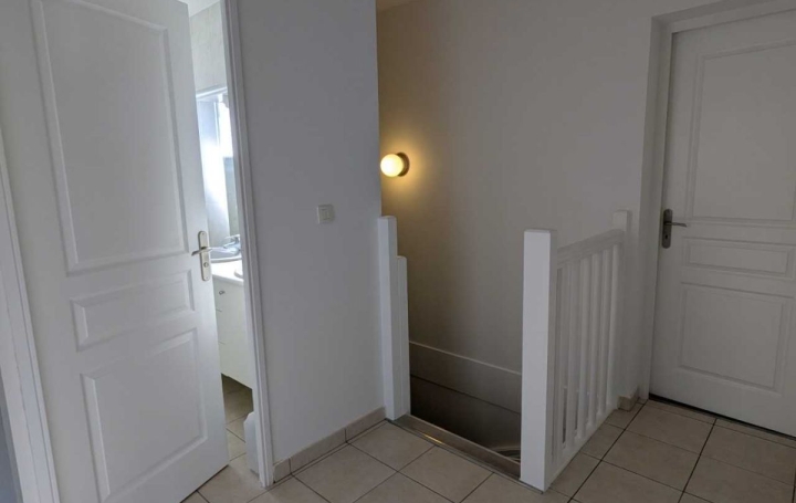 Maison COLLONGES (01550)  104 m2 440 000 € 