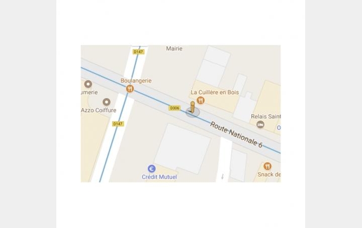 Réseau Immo-diffusion : Local commercial  SAINT-BONNET-DE-MURE  215 m2 3 000 € 