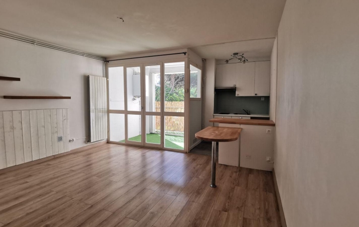 Réseau Immo-diffusion : Appartement P2  LA GRANDE-MOTTE  36 m2 619 € 