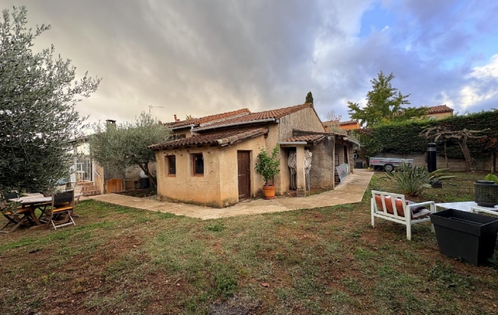 Maison GALLARGUES-LE-MONTUEUX (30660)  75 m2 1 580 € 