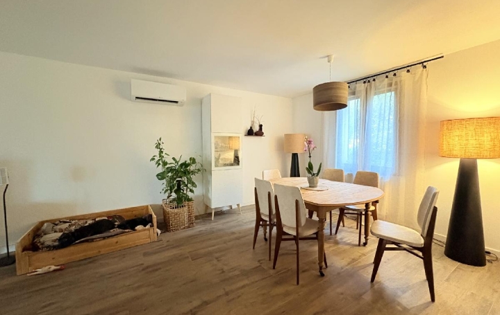 Maison GALLARGUES-LE-MONTUEUX (30660)  75 m2 1 580 € 