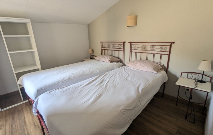 Villa GALLARGUES-LE-MONTUEUX (30660)  45 m2 133 000 € 