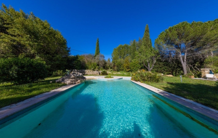 Maison AIGUES-VIVES (30670)  130 m2 470 000 € 