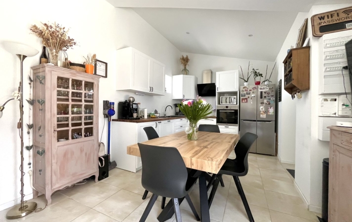 Maison AIGUES-VIVES (30670)  58 m2 244 000 € 