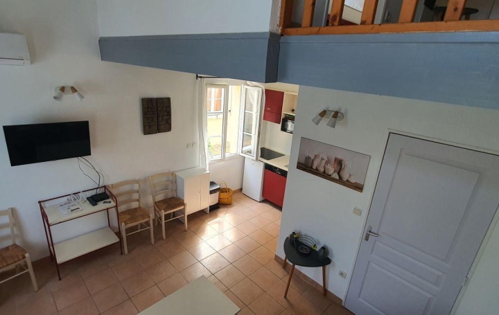 Maison GALLARGUES-LE-MONTUEUX (30660)  35 m2 96 000 € 