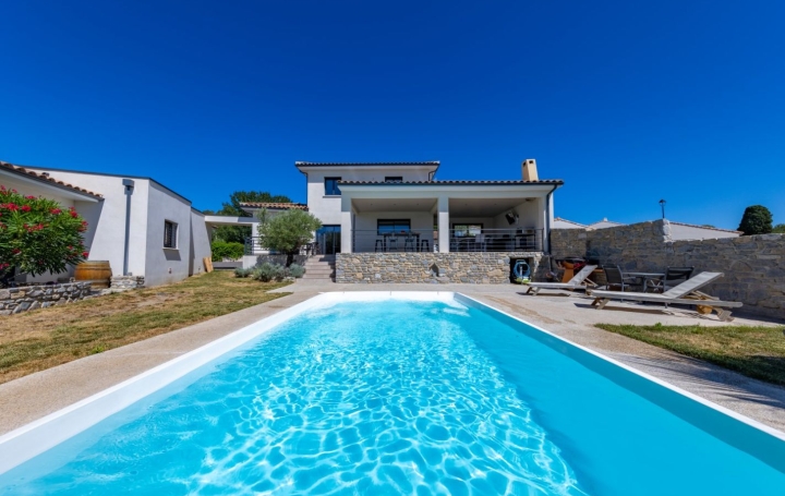 Villa SOMMIERES (30250)  144 m2 580 000 € 
