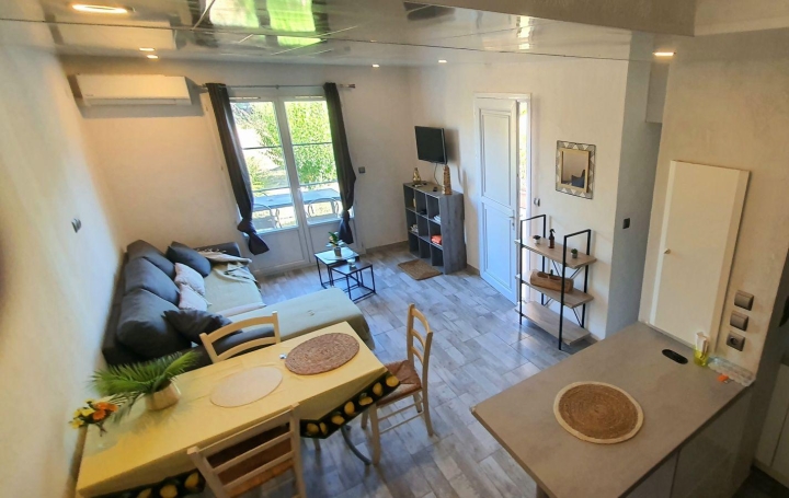 Maison GALLARGUES-LE-MONTUEUX (30660)  46 m2 133 000 € 