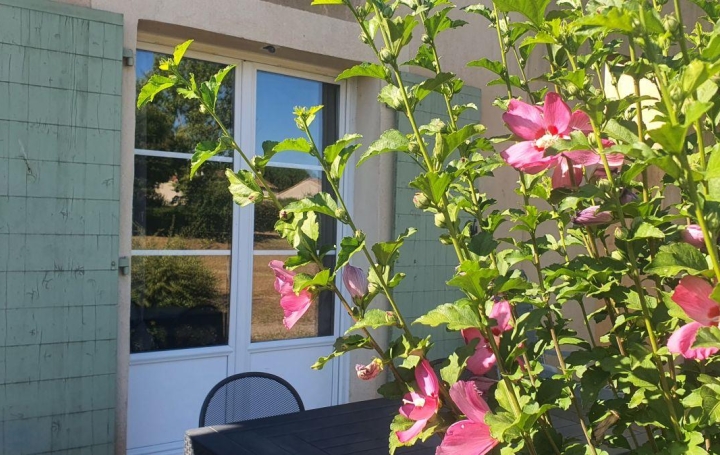 Maison GALLARGUES-LE-MONTUEUX (30660)  46 m2 133 000 € 