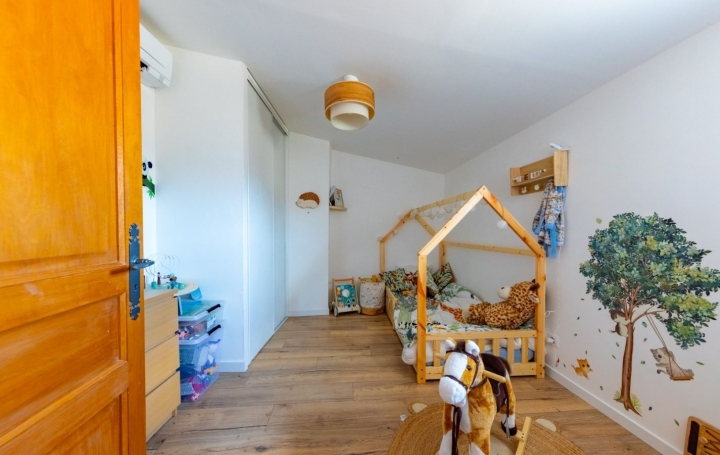 Maison de village CODOGNAN (30920)  110 m2 297 000 € 