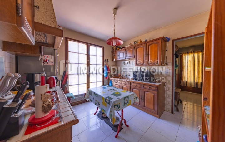 Maison AUBAIS (30250)  75 m2 304 000 € 